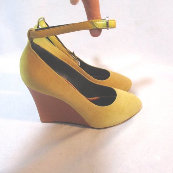 CELINE PARIS YELLOW WEDGE PUMP Shoe - Picture 2 of 10